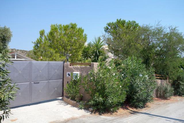 Villa Dendron Agia Marina  Exterior photo